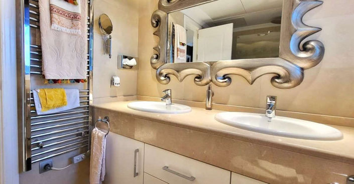 Image No.15-4 Bed Villa for sale