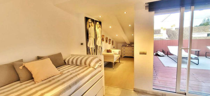 Image No.27-4 Bed Villa for sale