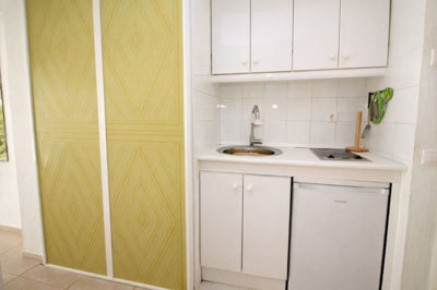 b98le8d7m9k3degpefzhs0lif8u4xzvzhwxtmggyekxx9