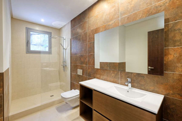 Image No.6-4 Bed Villa for sale