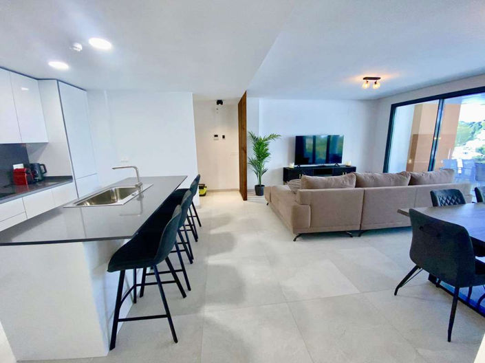 Image No.8-4 Bed Apartment for sale