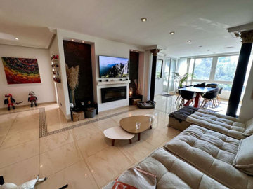 b98le8d7m9k3degpefzhs0lif8u4xzvzhwxtmggyekxx9