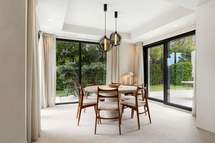 Image No.12-4 Bed Villa for sale