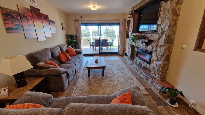 Image No.8-2 Bed Apartment for sale