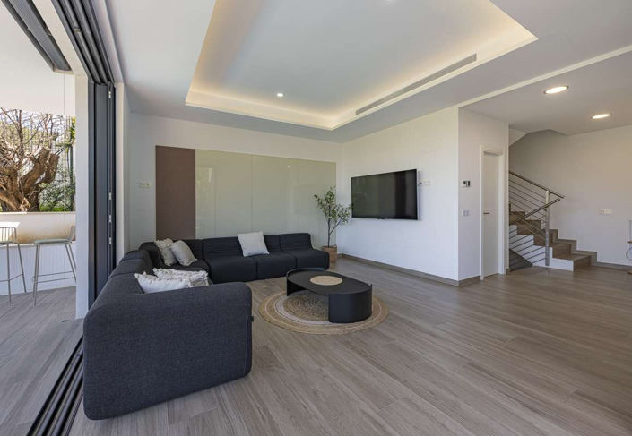 Image No.14-5 Bed Villa for sale