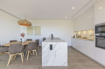 b98le8d7m9k3degpefzhs0lif8u4xzvzhwxtmggyekxx9