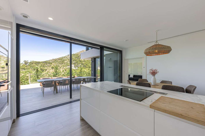 Image No.8-5 Bed Villa for sale