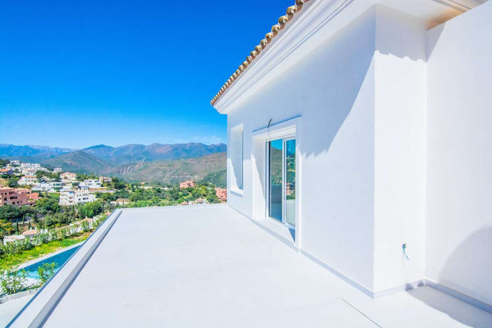 Image No.25-4 Bed Villa for sale
