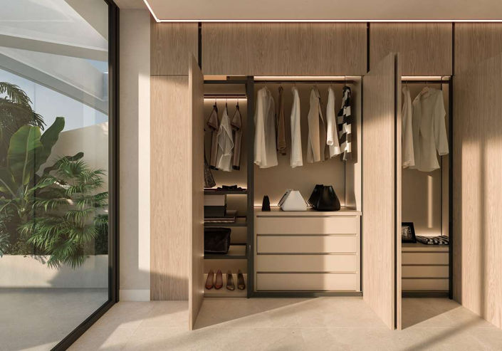 Image No.8-4 Bed Apartment for sale