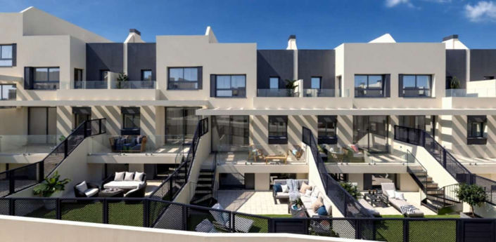 Image No.2-3 Bed Townhouse for sale