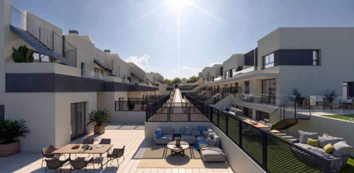 Image No.7-3 Bed Townhouse for sale