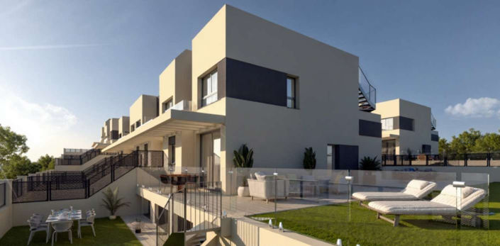 Image No.8-3 Bed Townhouse for sale