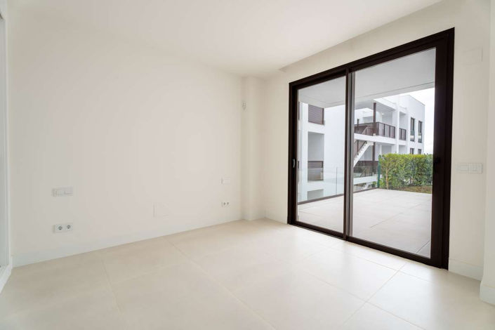 Image No.11-3 Bed Apartment for sale