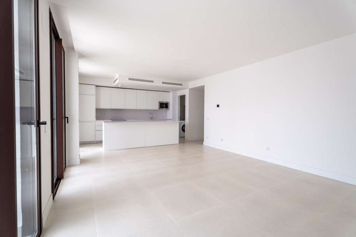 Image No.9-3 Bed Apartment for sale