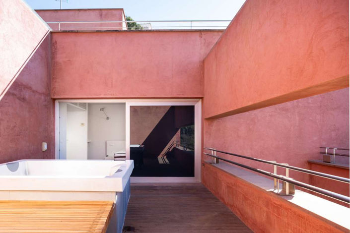 Image No.18-4 Bed Apartment for sale