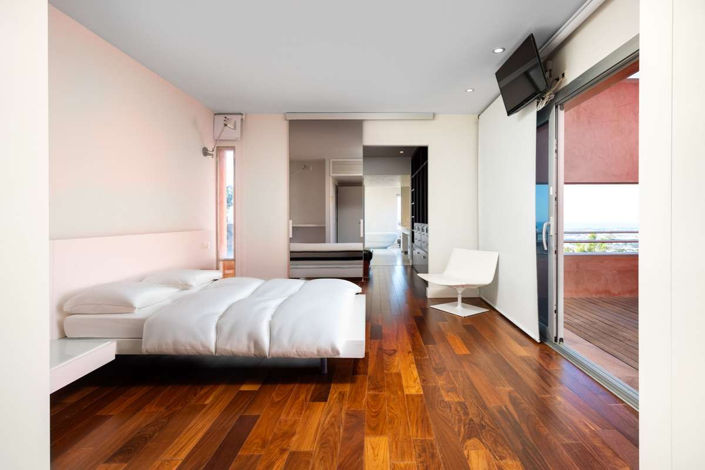 Image No.20-4 Bed Apartment for sale