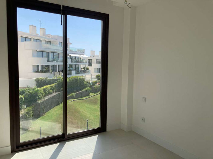 Image No.15-3 Bed Apartment for sale