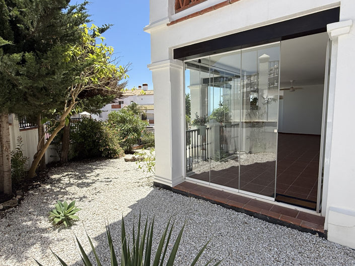 Image No.27-3 Bed Apartment for sale