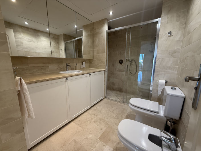 Image No.5-3 Bed Apartment for sale