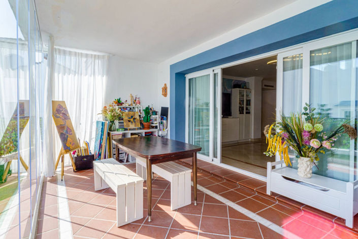 Image No.22-3 Bed Property for sale