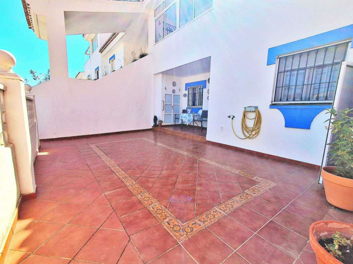 Image No.18-2 Bed Apartment for sale