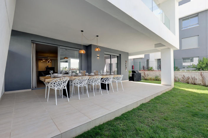 Image No.8-2 Bed Property for sale