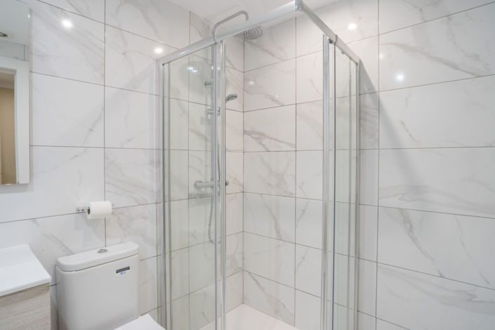 Image No.24-2 Bed Property for sale