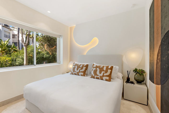 Image No.22-3 Bed Apartment for sale