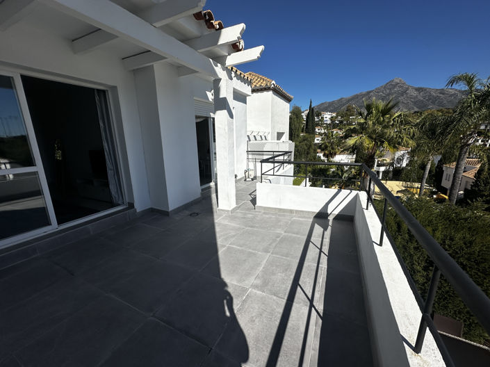 Image No.14-2 Bed Apartment for sale