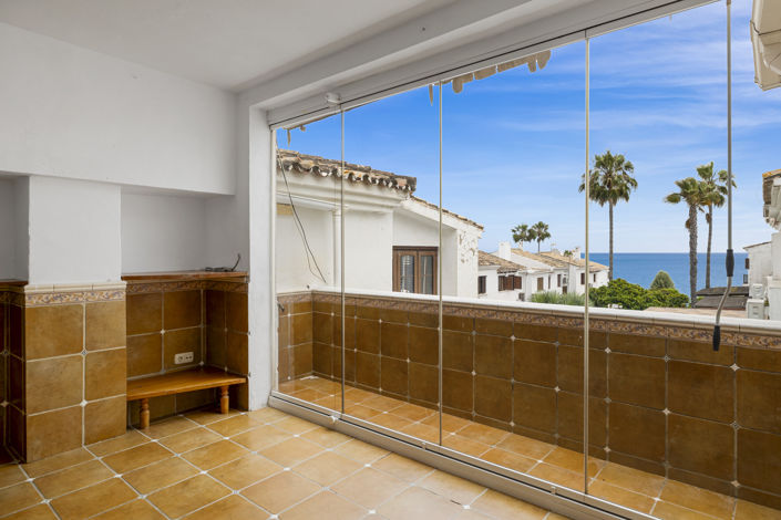 Image No.12-2 Bed Townhouse for sale