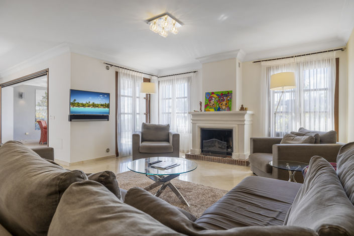 Image No.2-5 Bed Townhouse for sale