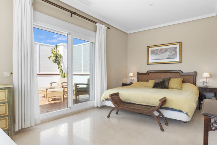 Image No.23-6 Bed Villa for sale