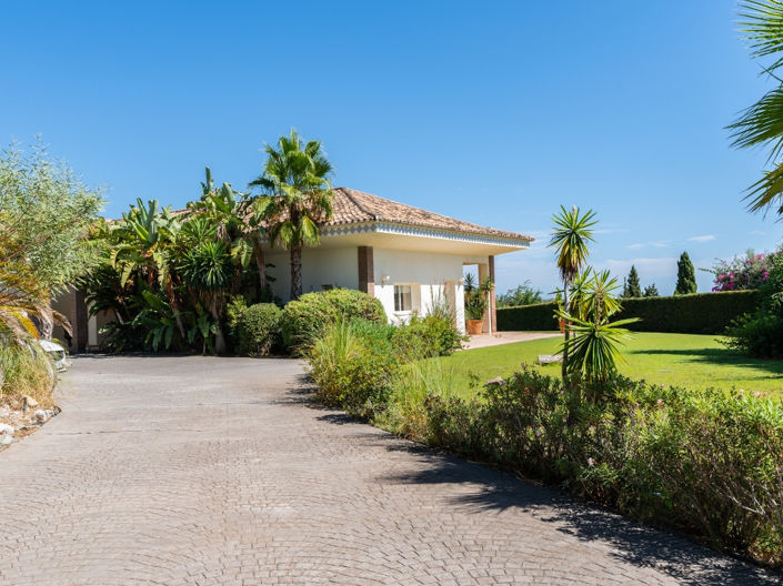 Image No.27-5 Bed Villa for sale