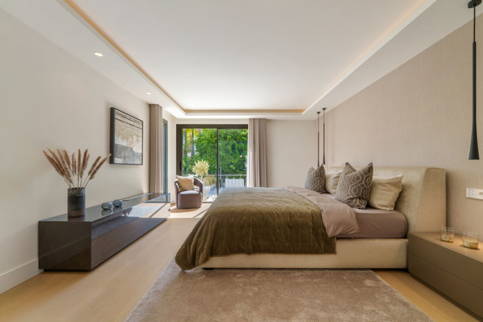 Image No.12-5 Bed Villa for sale