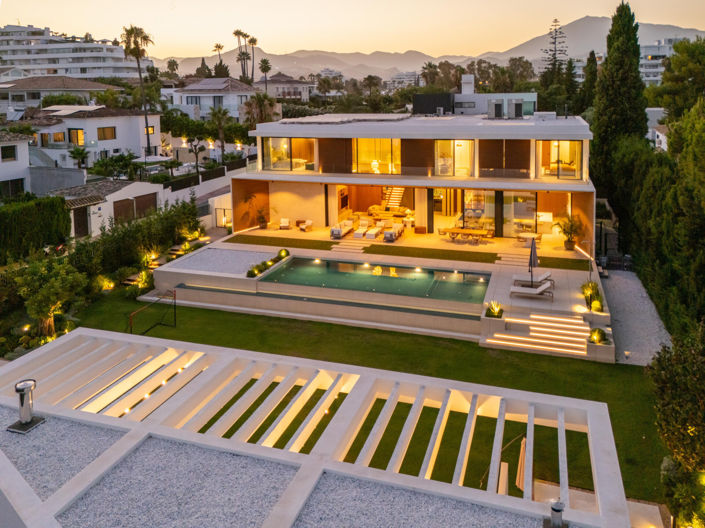 Image No.26-6 Bed Villa for sale