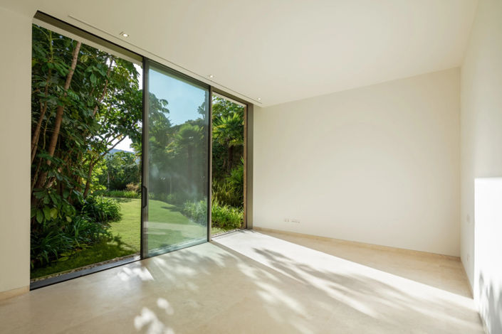 Image No.14-5 Bed Villa for sale