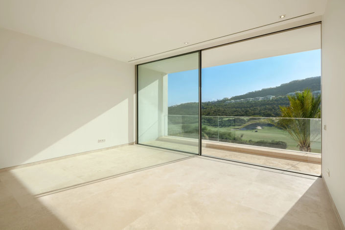 Image No.8-5 Bed Villa for sale
