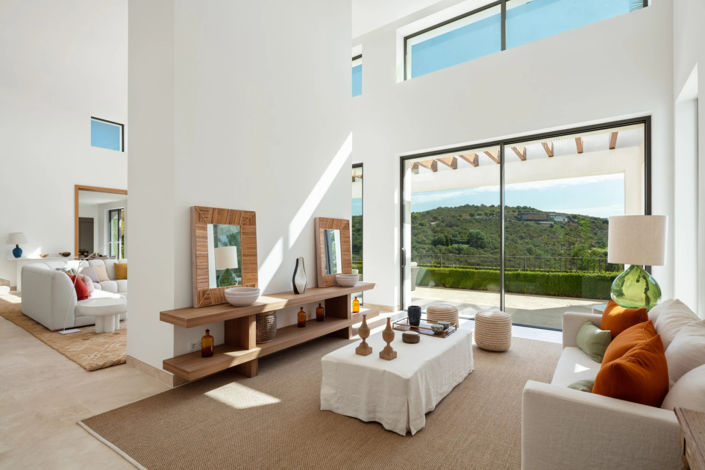 Image No.4-6 Bed Villa for sale