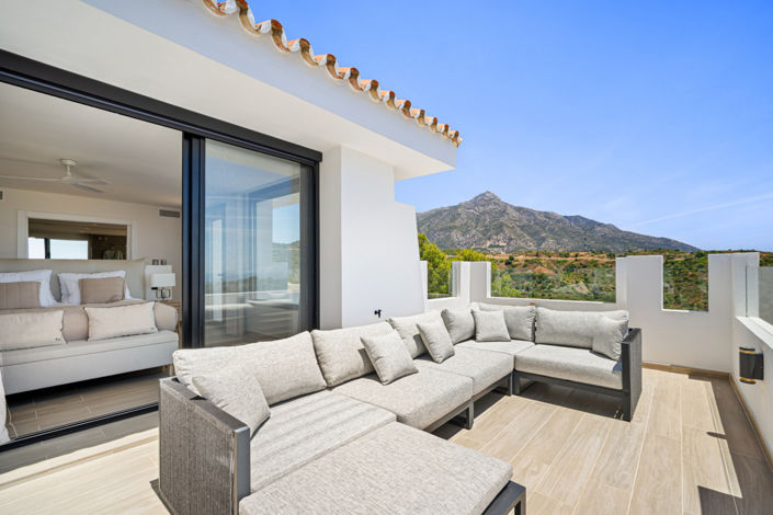 Image No.14-5 Bed Villa for sale