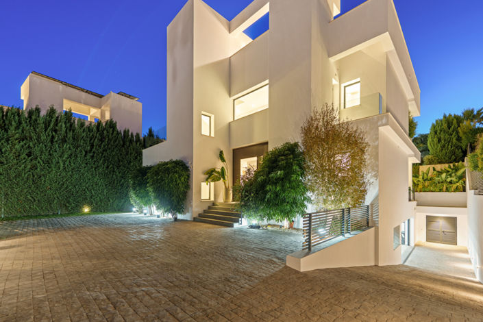 Image No.30-5 Bed Villa for sale