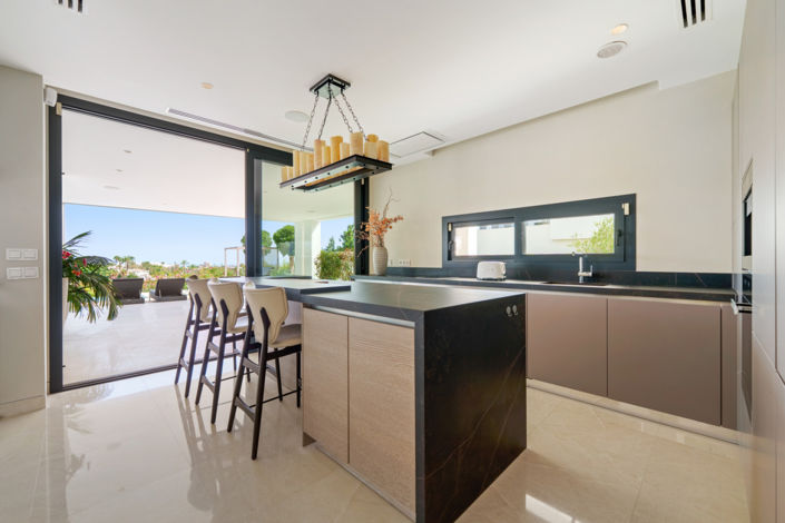 Image No.7-5 Bed Villa for sale