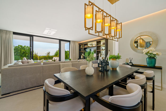Image No.5-6 Bed Villa for sale