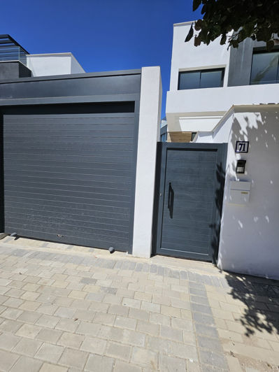 Image No.2-Villa de 3 chambres à vendre à Estepona