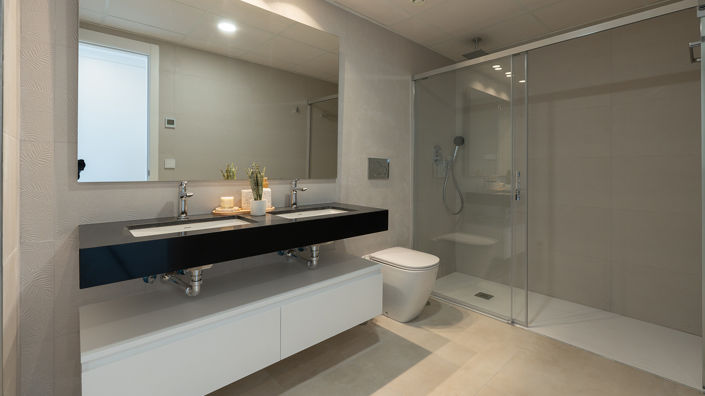 Image No.28-3 Bed Apartment for sale