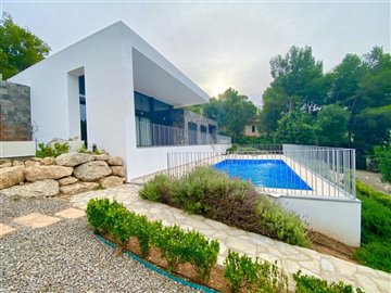 Villa for sale in Cala Vinyes