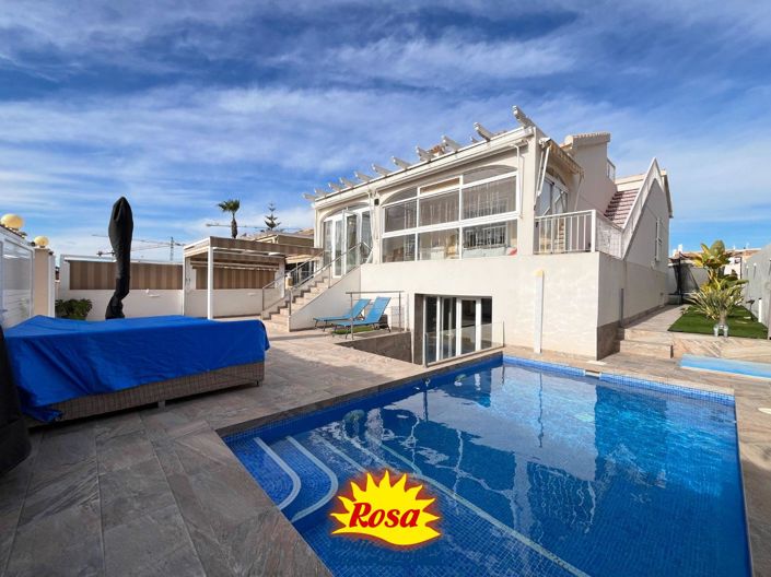 Image No.1-3 Bed Chalet for sale