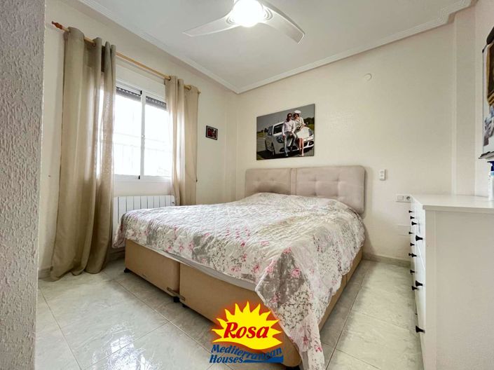 Image No.21-3 Bed Chalet for sale