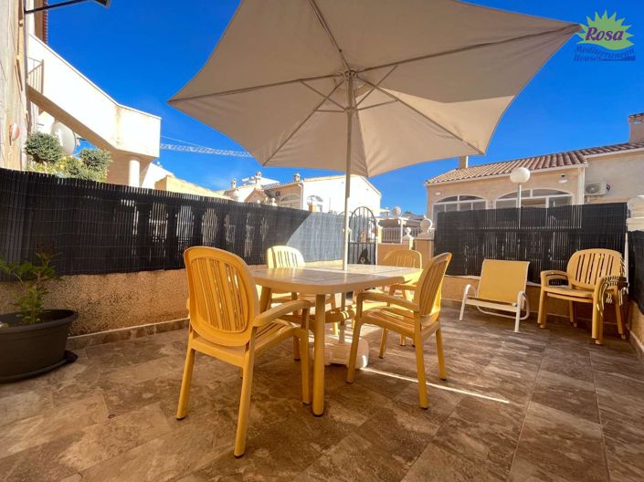 Image No.2-Appartement de 2 chambres à vendre à Orihuela Costa