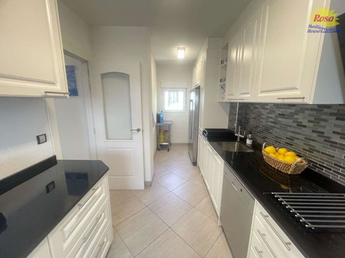 Image No.10-3 Bed Chalet for sale