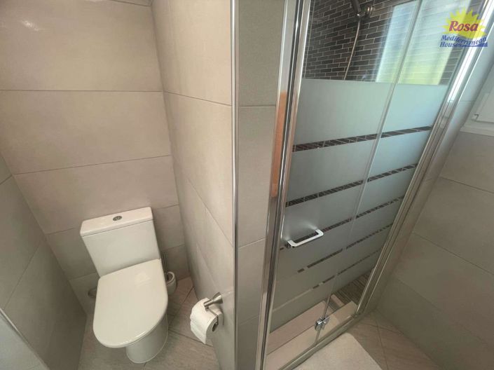 Image No.13-3 Bed Chalet for sale